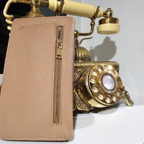 Mini Crossbody - Picture 4 of 4